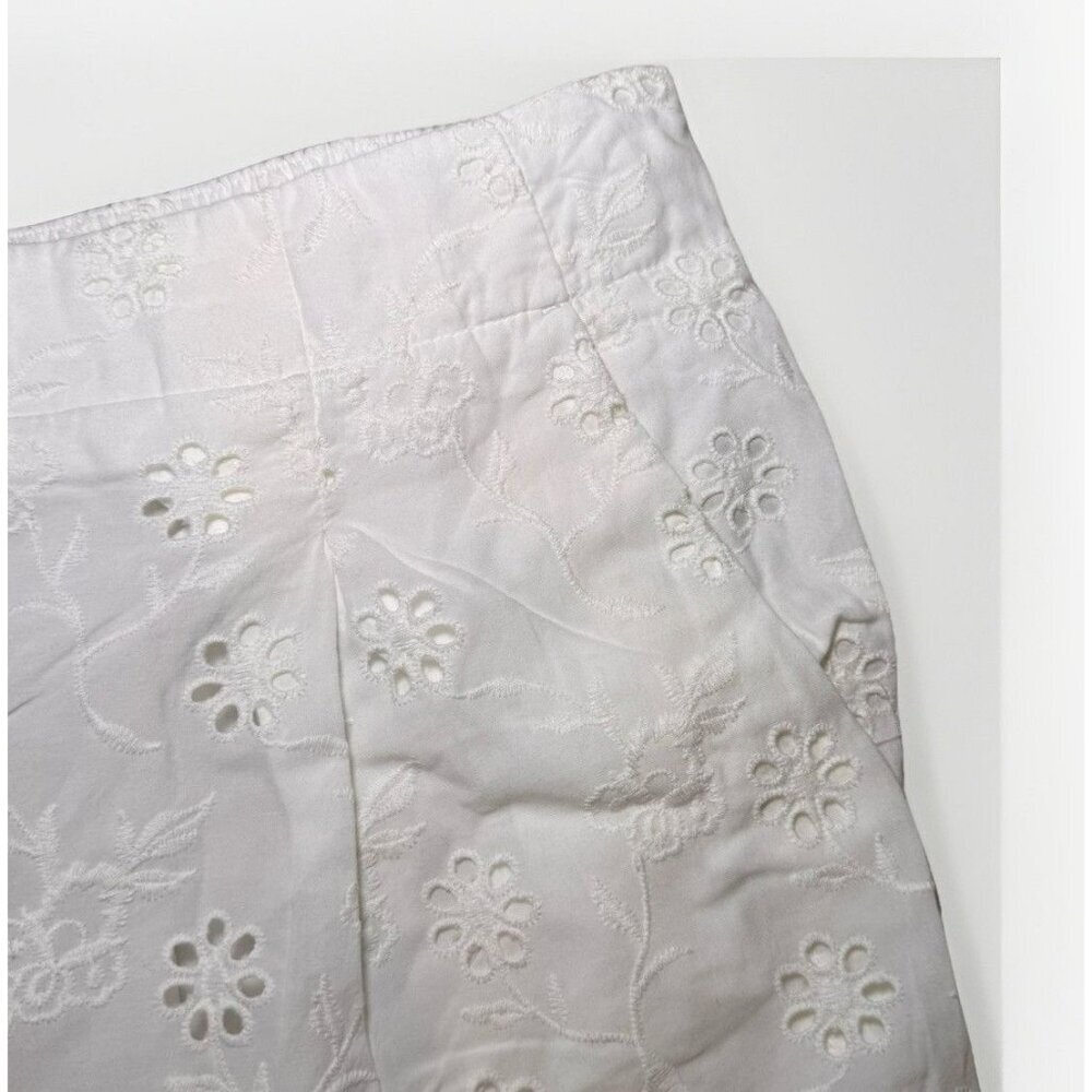 LOFT High-rise Embroidered Eyelet White Cotton Shorts Size Medium - Picture 3 of 4